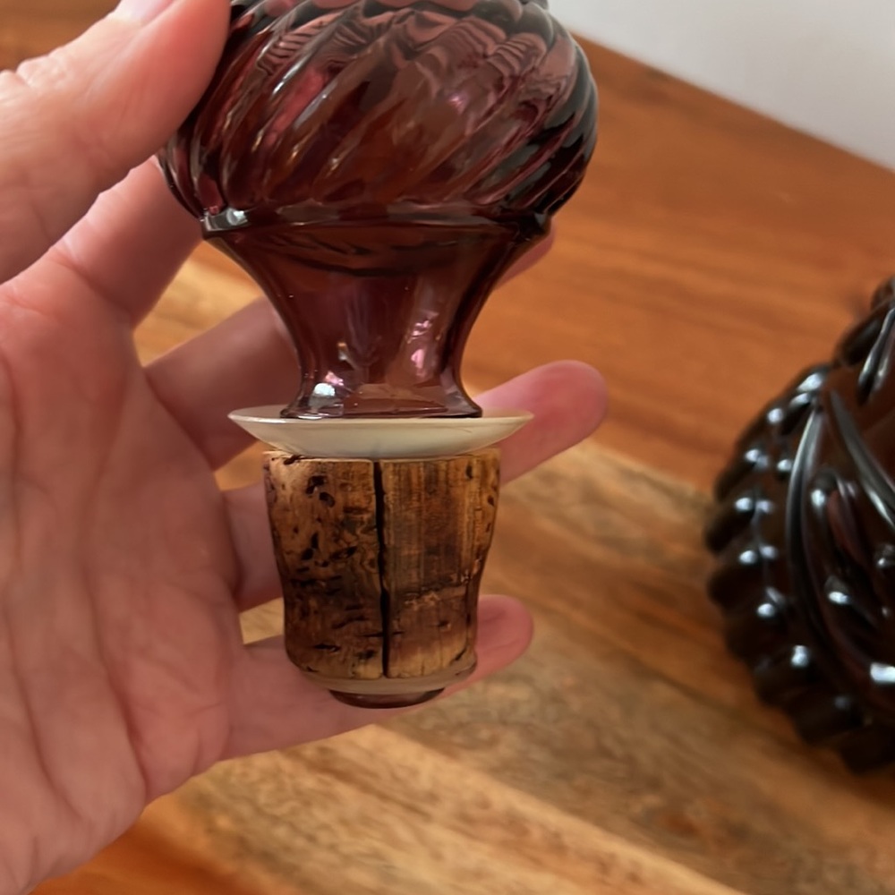 Vintage Mid-Century Jim Beam Purple Amethyst Whiskey Decanter. 1967. - Picture 3 of 11